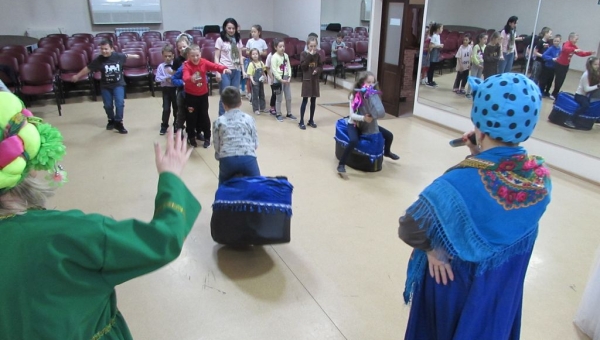 Игровая программа «Проводы Зимы!»